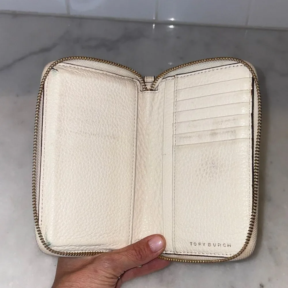 Tory Burch Wallet Leather Full Zip Logo Pebbled Embossed Continental Wallet